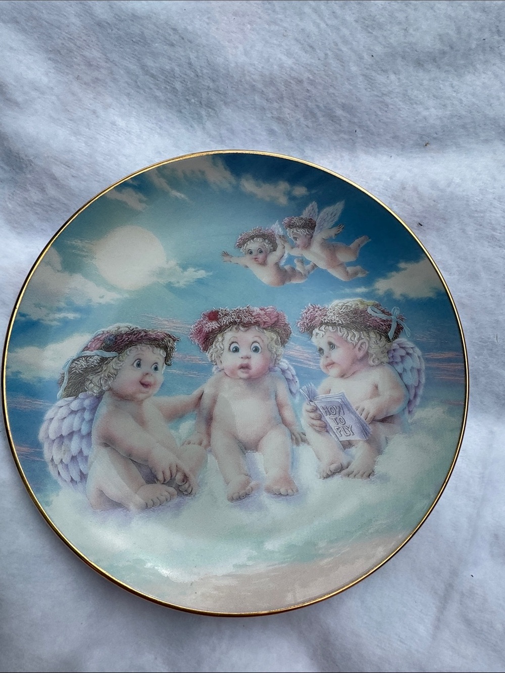Cherub Angel Collectible Plate with Pastel Sky